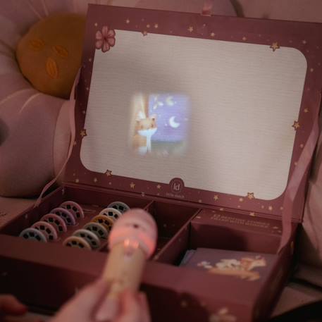 Coffret lampe à histoires fairy garden Bleu, bois+Rose, bois 12 - vertbaudet enfant 