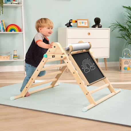 Triangle d'escalade pliable avec tableau montessori bois fsc® Marron 2 - vertbaudet enfant 