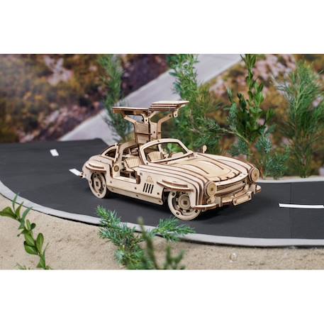 Coupé sport à aileron – Maquette en bois à construire, puzzle 3D mécanique avec portes papillon Brown 6 - vertbaudet enfant 