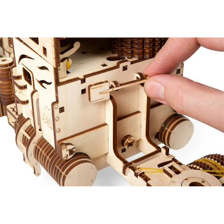 Camion Heavy Boy VM-03 – Maquette mécanique en bois avec remorque à assembler Brown 2 - vertbaudet enfant 