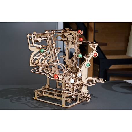Circuit à billes avec palan à chaîne – Maquette mécanique en bois à construire, puzzle 3D avec ascenseur et pistes modulables Brown 6 - vertbaudet enfant 