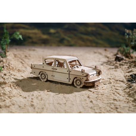 Voiture volante Ford Anglia – Maquette en bois Harry Potter à construire, puzzle 3D magique Brown 6 - vertbaudet enfant 