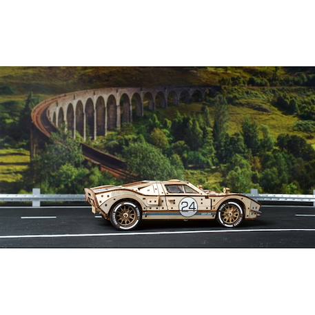 UGT-24 Voiture d’Endurance – Maquette de voiture de course en bois à construire, puzzle 3D mécanique à moteur V8 Brown 6 - vertbaudet enfant 