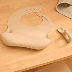 Puériculture-Set bavoir et cuillère yum silicone bleu