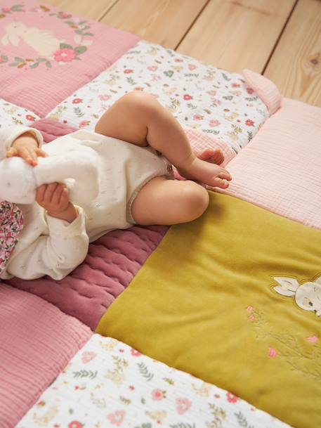 Tapis de sol / fond de parc patchwork LAPIN ENCHANTÉ vieux rose 5 - vertbaudet enfant 