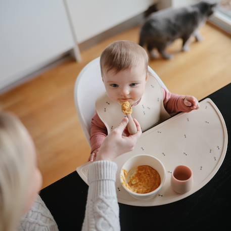 Set de table enfant en silicone alimentaire – antidérapant, résistant et sans substances nocives Ecru, jaune, noir 2 - vertbaudet enfant 