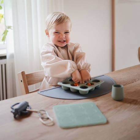 Bavoir bébé manches longues imperméable – protection repas avec poche récupératrice Beige+Rose 6 - vertbaudet enfant 