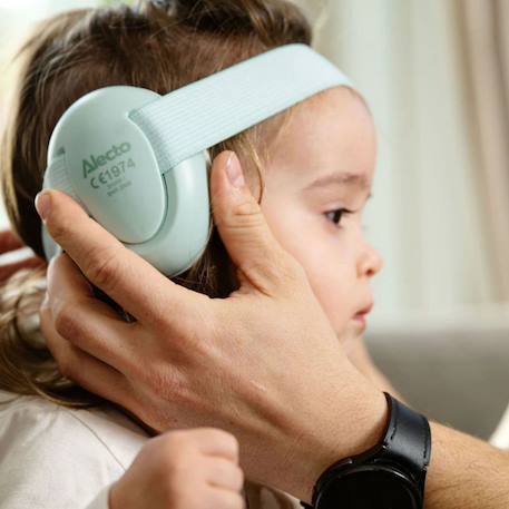 Casque anti-bruit pour bébés blanc-vert menthe Blanc, vert d'eau 4 - vertbaudet enfant 