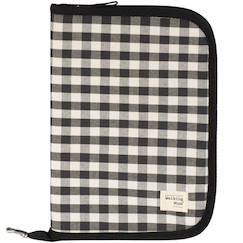 Puériculture-Protège carnet de santé remy noir