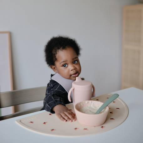 Tasse d'apprentissage en silicone Ecru+Fumée+Rose+Vert d'eau 11 - vertbaudet enfant 