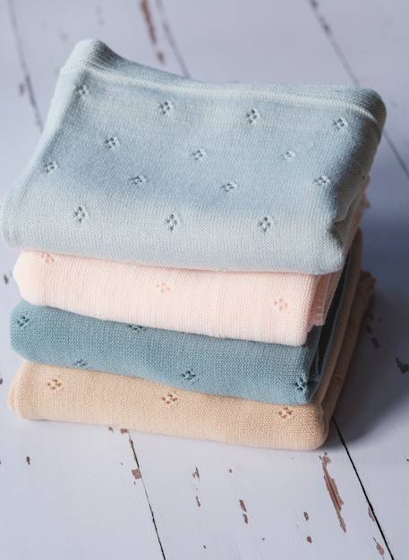 Couverture ajourée Gris vert+Moka+Rose poudré 2 - vertbaudet enfant 