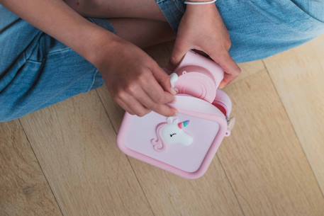 Sac pour appareil photo en silicone licorne Rose, blanc, bleu 4 - vertbaudet enfant 