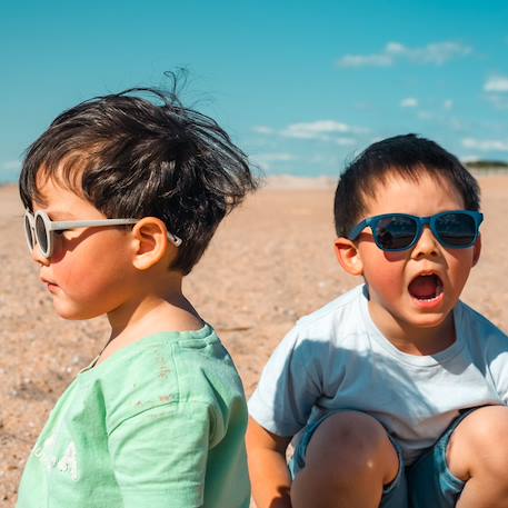 Lunettes de soleil bébé polarisées anti UV réversibles Gris 5 - vertbaudet enfant 