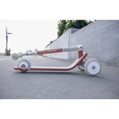 Trottinette Glider, pour les enfants de 3 à 8 ans. Bleu+Noir+Rouge 17 - vertbaudet enfant 