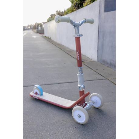 Trottinette Glider, pour les enfants de 3 à 8 ans. Bleu+Noir+Rouge 16 - vertbaudet enfant 