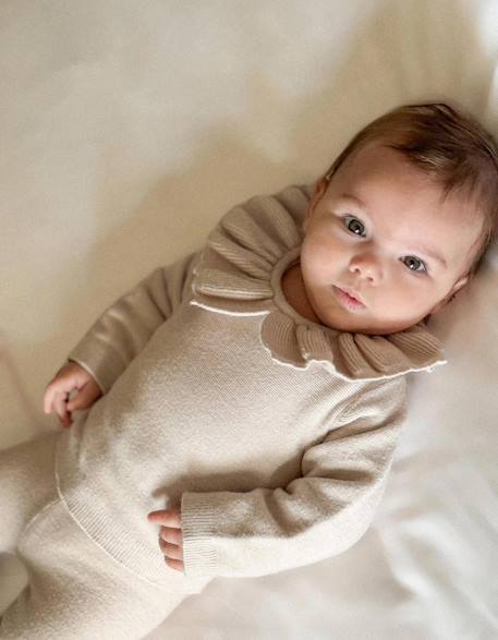 Bébé-Pull avec col à volants + pantalon en maille
