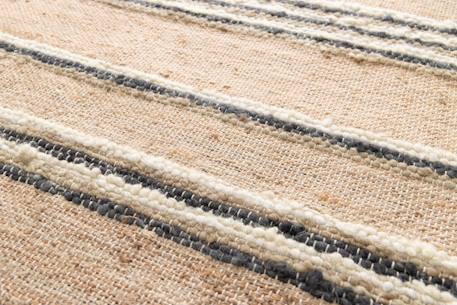 Tapis rayé fait main en laine et jute raj Beige sable+Rose poudrée 6 - vertbaudet enfant 