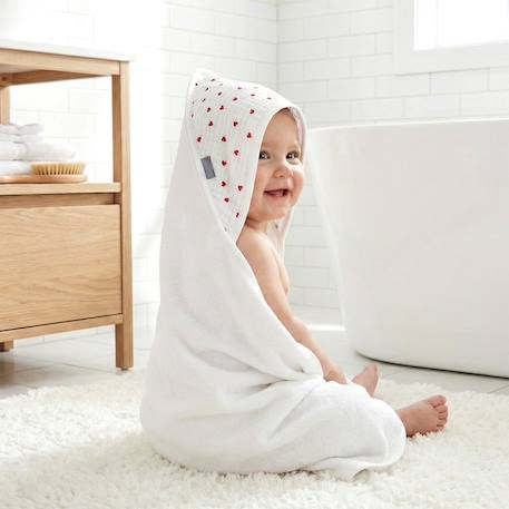 Ma première cape de bain en bambou lovio Imprimé coeurs+Imprimé coeurs 5 - vertbaudet enfant 
