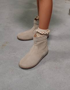 Chaussures-Bottines en daim à effet festonné