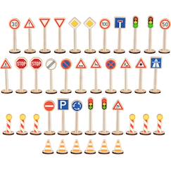 Jouet-Jeux d'imagination-Véhicules, garages, circuits et trains-Set de 40 panneaux de signalisation