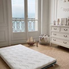Puériculture-Matelas de voyage cocolegend® roulé 60x120 cm