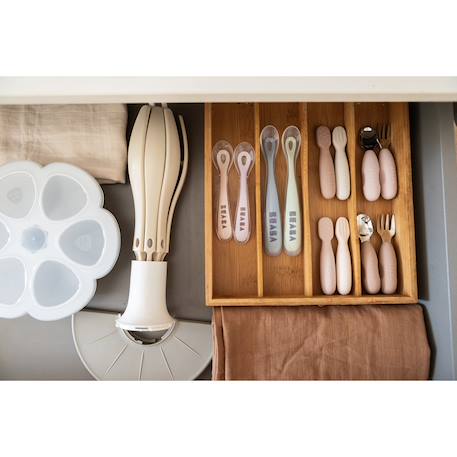Egoutte biberons pliable compact et nomade capacité 8 biberons Gris+Rose+Terre argile 14 - vertbaudet enfant 