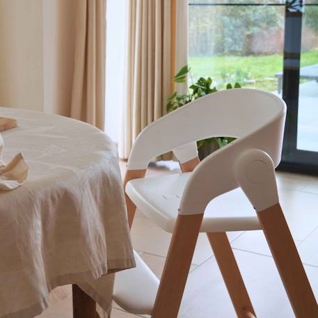 Chaise haute évolutive bébé en bois grow with me Blanc+Gris 4 - vertbaudet enfant 