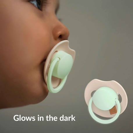 Lot de 2 sucettes bébé dynamique phosphorescente - prime glow Beige 6 - vertbaudet enfant 