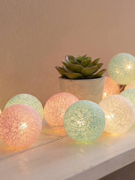 Guirlande boule lumineuse led usb télécommandée Acajou+Arlequin+Bébé+Byzantin+Chocolat+Coton+Églantine+Flocon+Horizon+Licorne+Mangrove+Messopotamia+Minuit+Océan+Ottoman+Princesse+Provence+Romania+Sauvage+Scandinave+Tagada 42 - vertbaudet enfant 