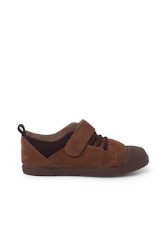Chaussures-Baskets avec fermeture adhérente et laçage élastique