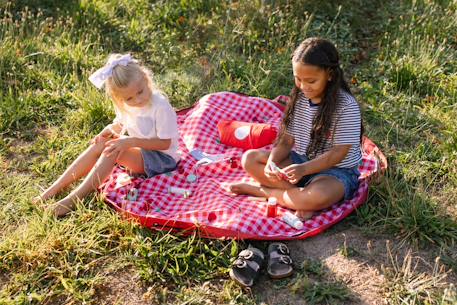 Play&go - tapis de jeu & sac à jouets outdoor - pic nic Red & beige 5 - vertbaudet enfant 