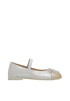 Chaussures-Ballerines en cuir laminé croise' tip