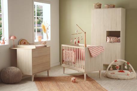 Chambre bébé 3 pièces , lit bébé 120x60, commode à langer 3 tiroirs , armoire 3 portes et 1 niche - décor bois hêtre cendré - opaline Beige 2 - vertbaudet enfant 