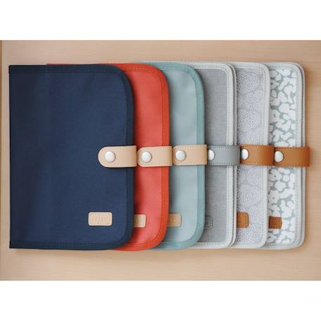 Protège carnet de santé pratique et organisé Bleu marine rayé+Vert sauge 5 - vertbaudet enfant 