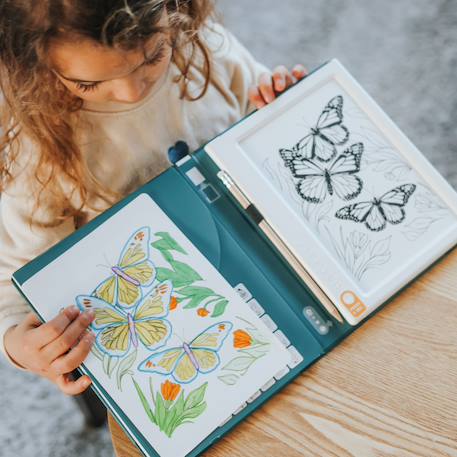 Tablette lumineuse avec dessins à décalquer kidydraw meli-melo Bleu+Vert d'eau+Vert foncé+Vert menthe 18 - vertbaudet enfant 