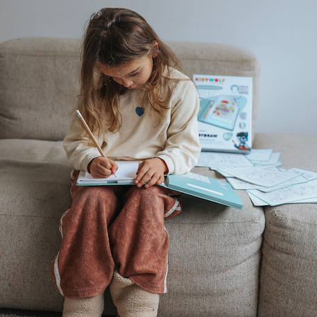 Tablette lumineuse avec dessins à décalquer kidydraw meli-melo Bleu+Vert d'eau+Vert foncé+Vert menthe 12 - vertbaudet enfant 