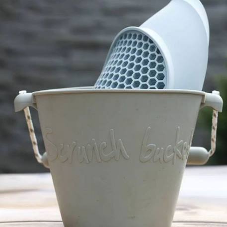 Tamis de plage en silicone souple Anthracite grey+Bleu+Duck egg blue+Gris+Jaune+Light dusty purple+Mint+Rose+Rouge+Sage green 17 - vertbaudet enfant 