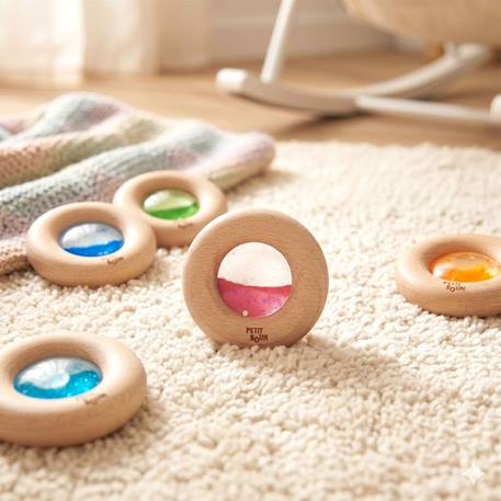 Hochet sensoriel donut calme Bleu+Jaune+Orange+Rose+Rouge+Turquoise+Vert+Violet 7 - vertbaudet enfant 