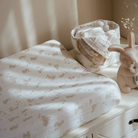 Housse pour matelas à langer motif lapin (50 x 70 cm) Blanc, beige 1 - vertbaudet enfant 