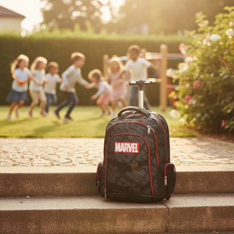 Sac à dos trolley avengers motif marvel en nylon polyester Noir / rouge 2 - vertbaudet enfant 