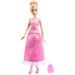 Jouet-Poupons et poupées-Princesses disney - poupée cendrillon avec 2 tenues