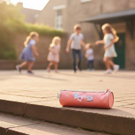 Trousse ronde kip girl polaroid appareil photo 22 cm Blanc / rose / clair 2 - vertbaudet enfant 
