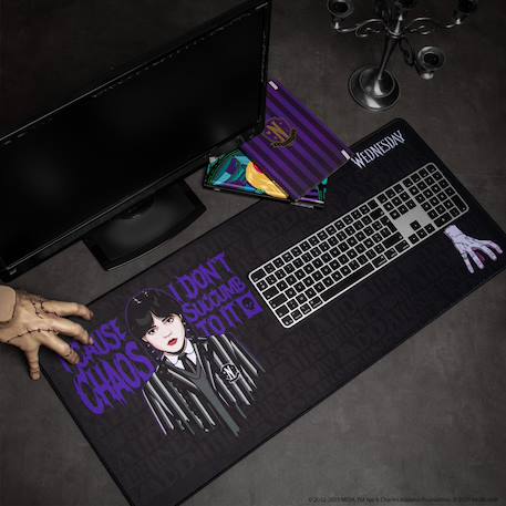 Tapis de bureau je sème le chaos - mercredi Noir 2 - vertbaudet enfant 