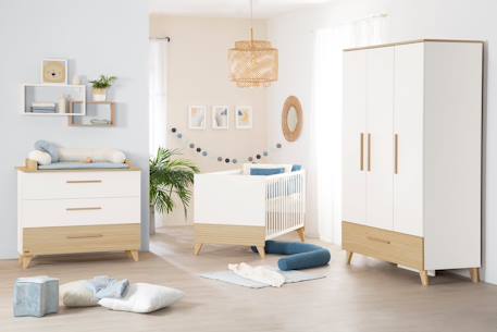 Armoire Enfant 'Theo' 3 Portes - Fraisages de Haute Qualité Blanc / chêne 6 - vertbaudet enfant 