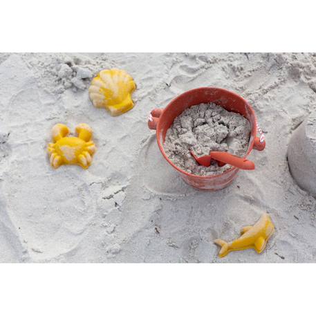 Set de 4 moules de plage en silicone souple Cherry red+Coral+Dark moss green+Dark purple+Light dusty purple+Midnight blue+Mint+Mustard+Petrol blue+Rust+Sage green 26 - vertbaudet enfant 