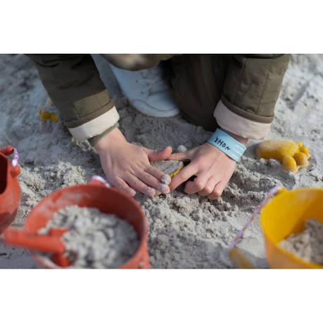 Set de 4 moules de plage en silicone souple Cherry red+Coral+Dark moss green+Dark purple+Light dusty purple+Midnight blue+Mint+Mustard+Petrol blue+Rust+Sage green 25 - vertbaudet enfant 