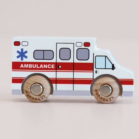 Camion ambulance lance no 43 Blanc 4 - vertbaudet enfant 