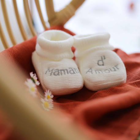 Chaussons naissance - message maman d'amour Blanco+Gris+Mostaza+Verde 2 - vertbaudet enfant 