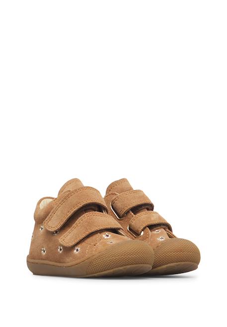 Chaussures premiers pas bébé fille en daim cocoon à scratch, broderies marguerites Marron-platine 2 - vertbaudet enfant 