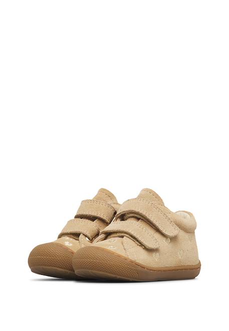 Chaussures premiers pas bébé fille en daim cocoon à scratch, broderies cœurs Rose-violet+Sable-cognac 10 - vertbaudet enfant 